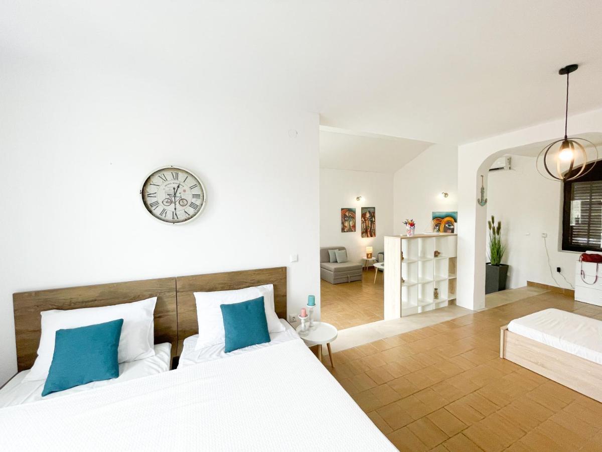 Spacious Apartment Amaros Đảo Korčula Ngoại thất bức ảnh