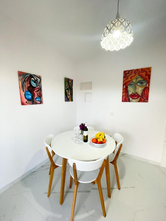 Spacious Apartment Amaros Đảo Korčula Ngoại thất bức ảnh